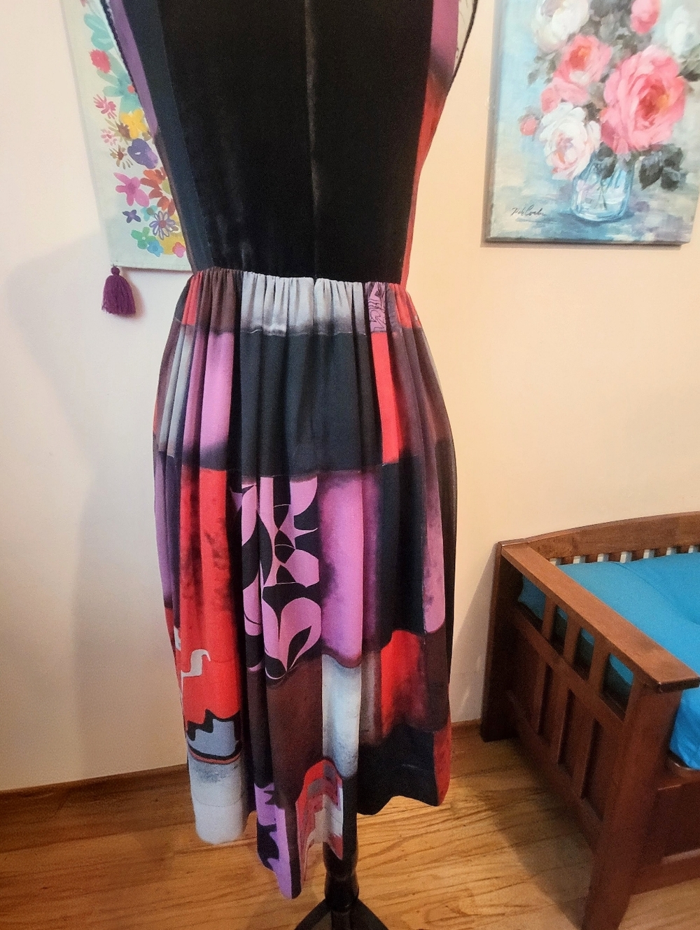Etro 100% Silk Velvet Detail V-Neck Sleeveless Patchwork Midi Dress, EUC, Large - Picture 14 of 16